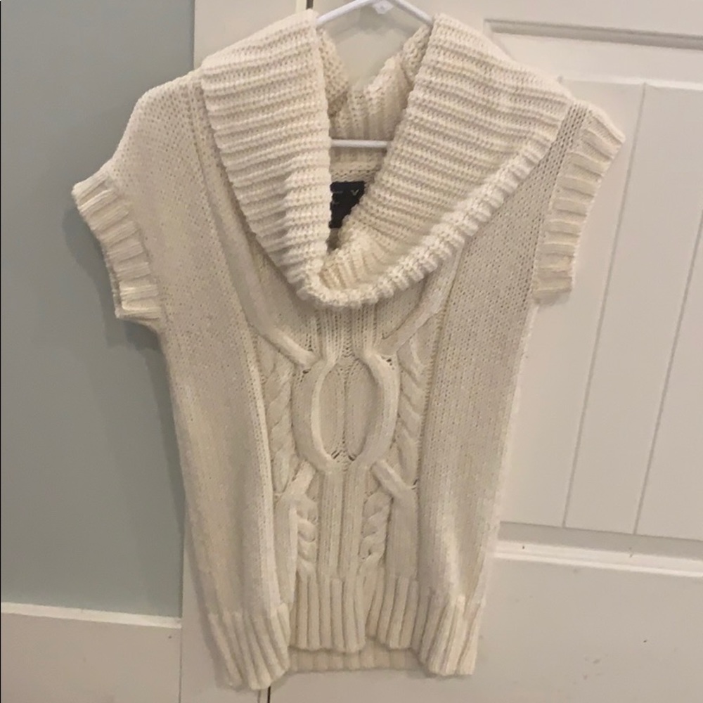 American Eagle Cream Sweater
